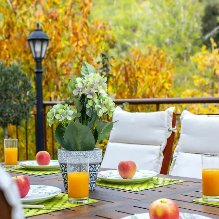 Villa Troodos Riverside