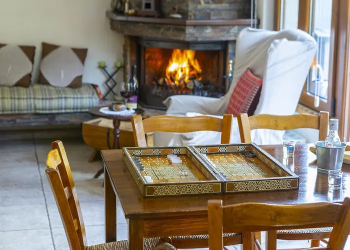 Vila Troodos Riverside *