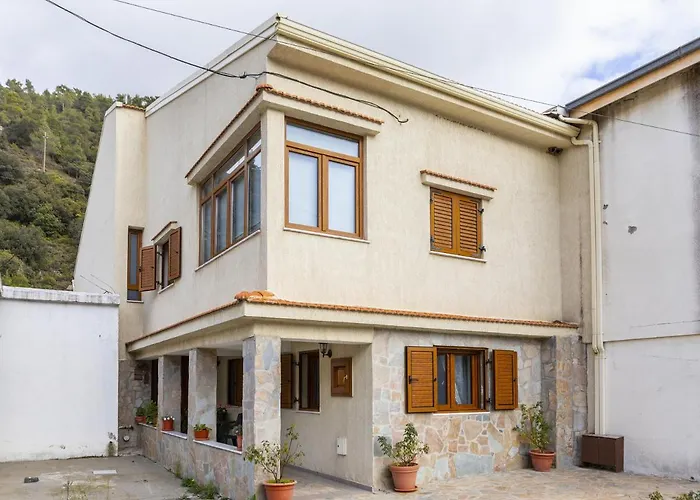 Troodos Riverside Kato Amiandos