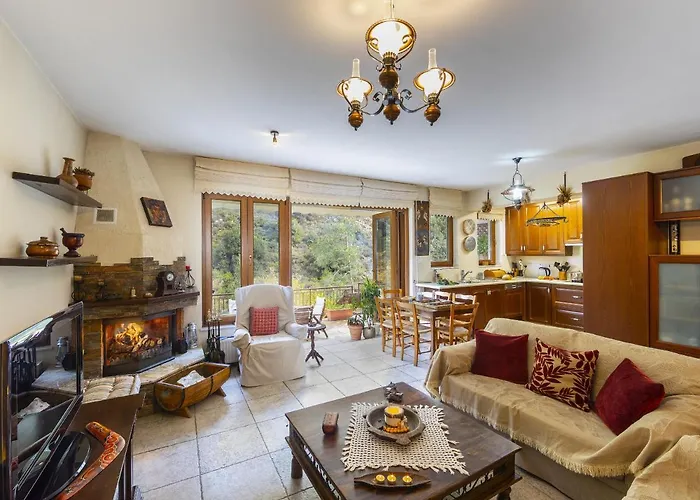 Villa Troodos Riverside *